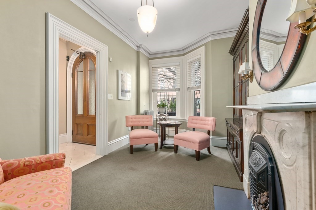 332 Shawmut Avenue Boston, MA 02118 - Photo 5 of 31