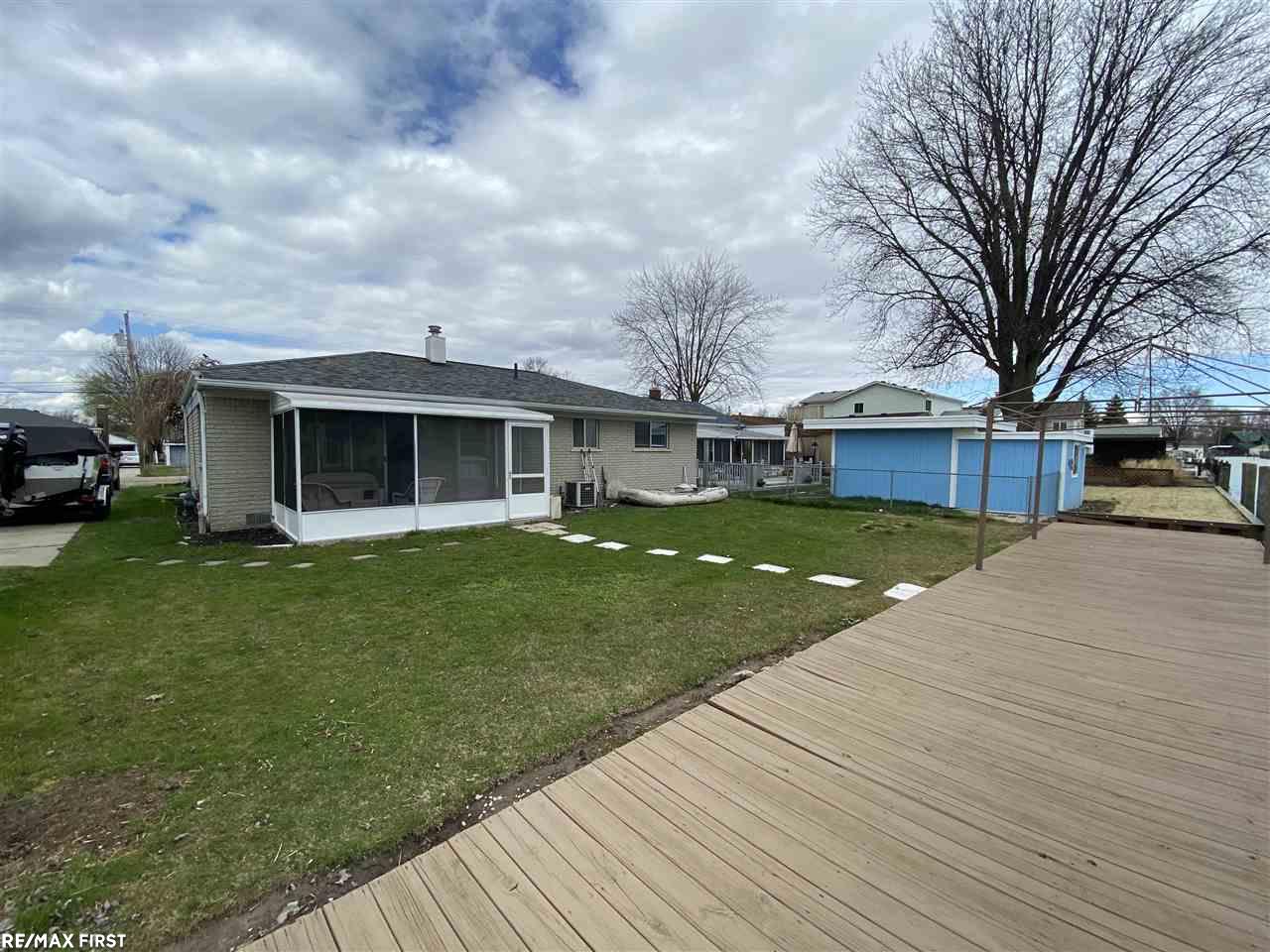 45950 Edgewater Street Chesterfield, MI 48047 - Photo 41 of 44