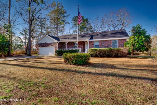 $2,150 | 103 Bermuda Circle, Hampstead, NC 28443