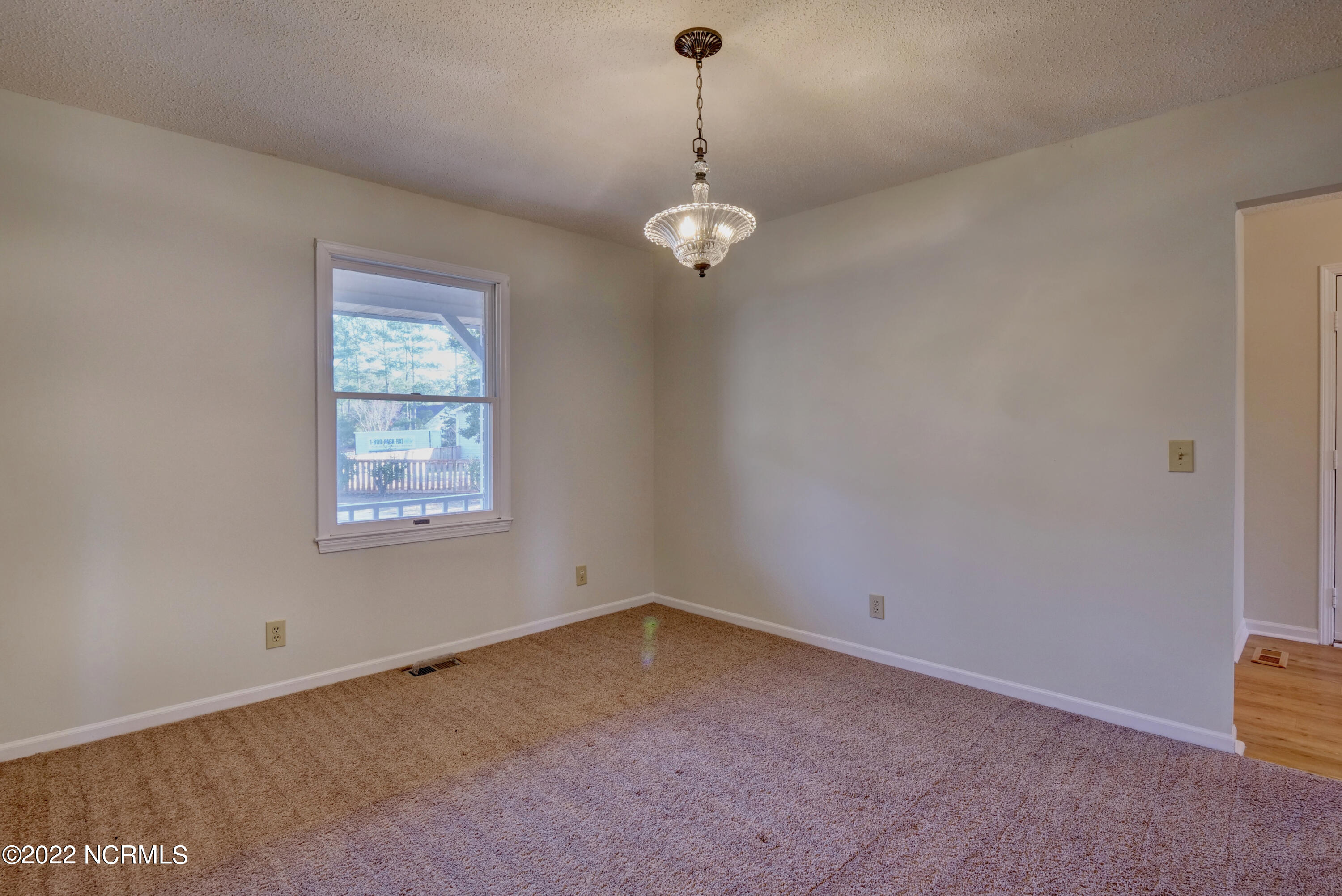 103 Bermuda Circle Hampstead, NC 28443 - Photo 13 of 26 P6311157_58_59_60_61_62_63