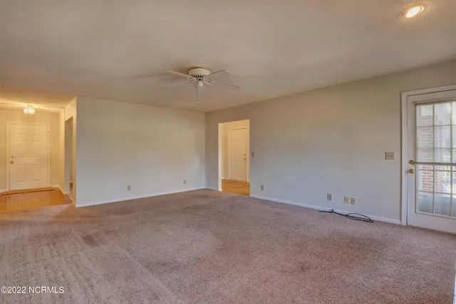 $2,150 | 103 Bermuda Circle, Hampstead, NC 28443