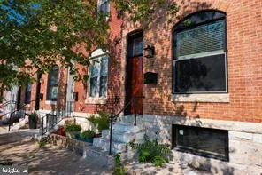 $2,550 | 17 North E Avenue, Baltimore, MD 21224