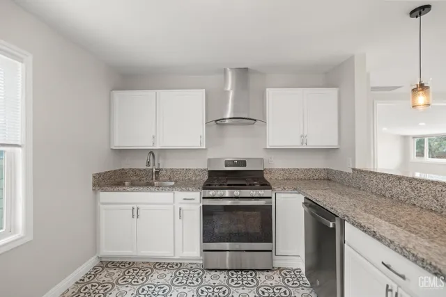 $360,000 | Undisclosed Address, Bakersfield, CA 93304