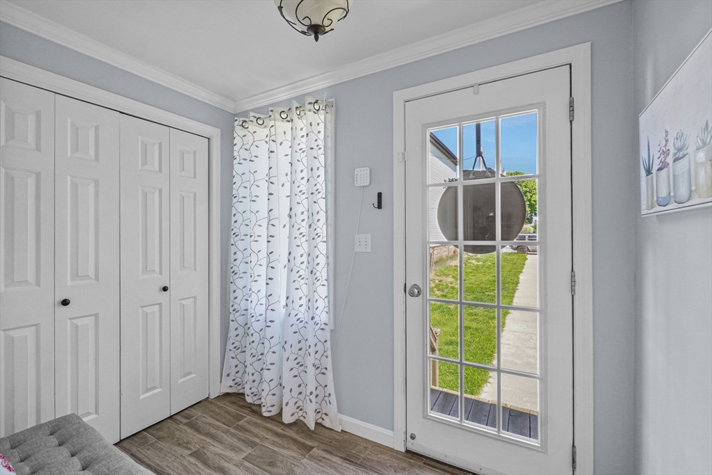 249 Baird Street Fall River, MA 02721 - Photo 3 of 23 Gallery Image 3