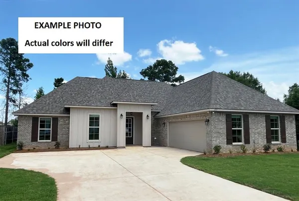 $322,541 | 267 Woodcrest Drive, Stonewall, LA 71078
