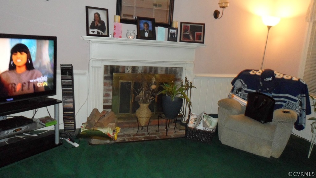 9748 Kendrick Road Chesterfield, VA 23236 - Photo 10 of 18 a living room with furniture and a fireplace