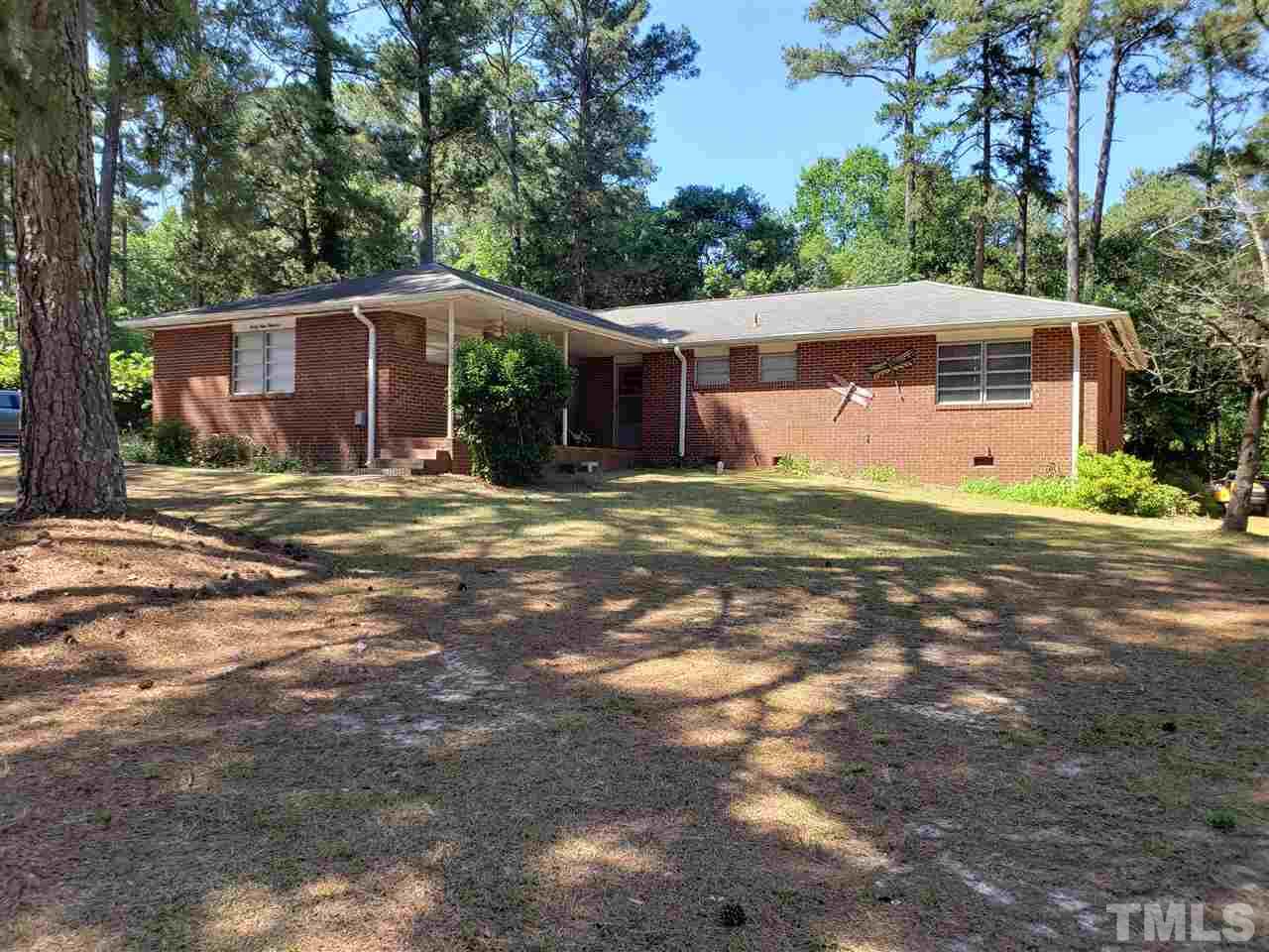 3900 Avent Ferry Road Raleigh, NC 27606 - Photo 1 of 17