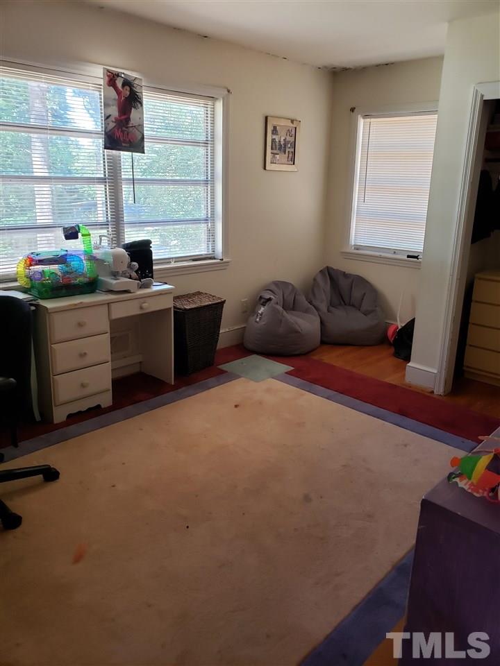 3900 Avent Ferry Road Raleigh, NC 27606 - Photo 11 of 17