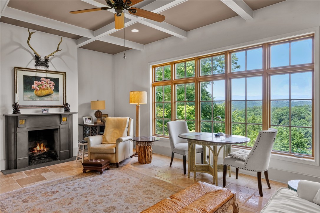 802 Top Ridge Drive Sunset, SC 29685 - Photo 15 of 38 Sun room