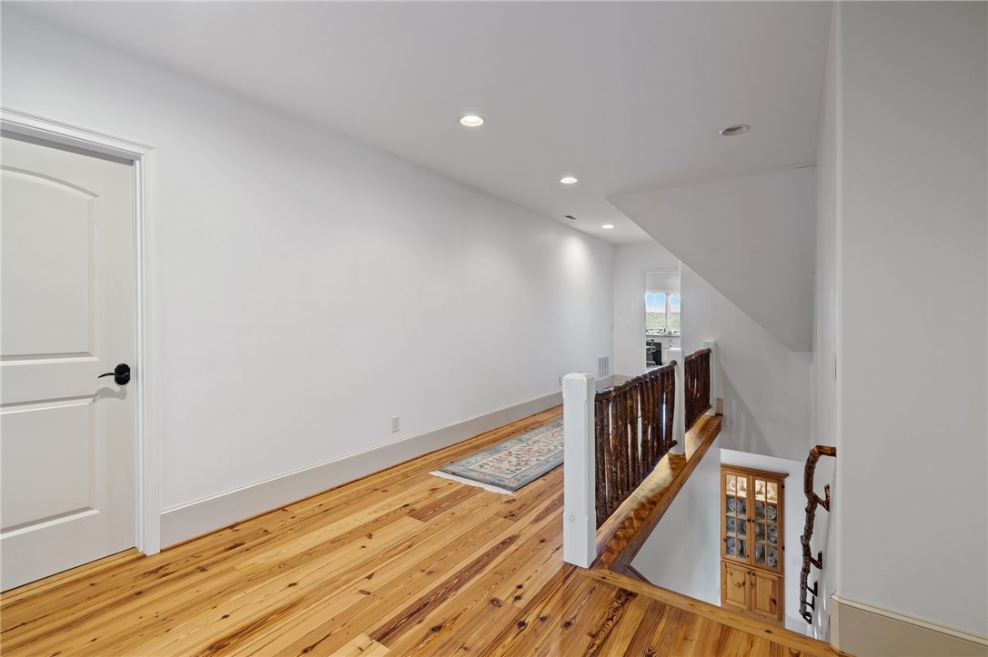 802 Top Ridge Drive Sunset, SC 29685 - Photo 22 of 38
