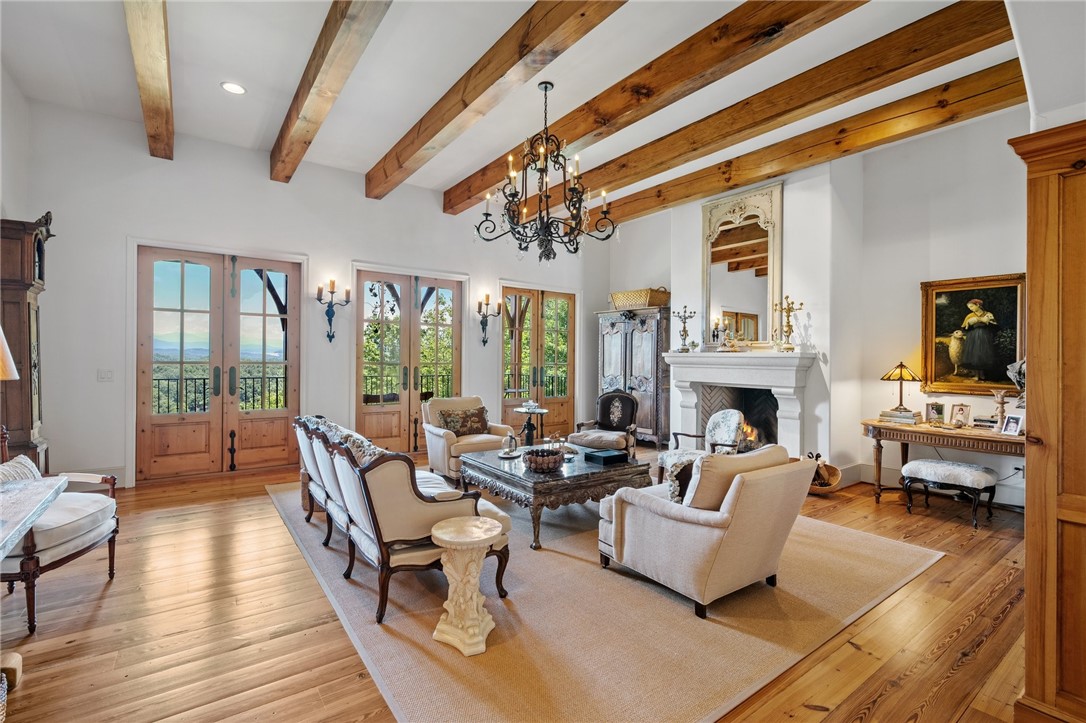 802 Top Ridge Drive Sunset, SC 29685 - Photo 7 of 38