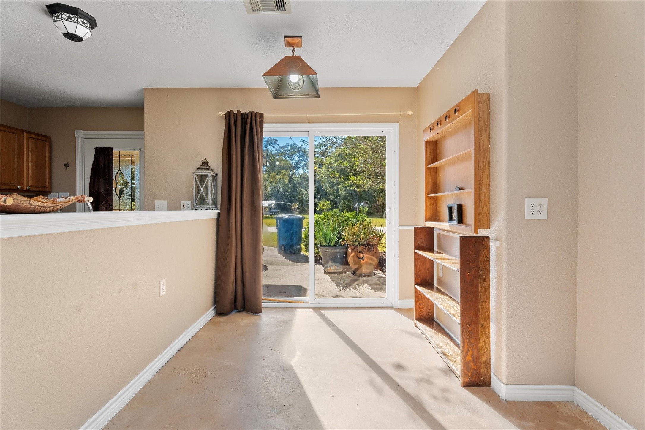 10205 Fostoria Road Cleveland, TX 77328 - Photo 31 of 44