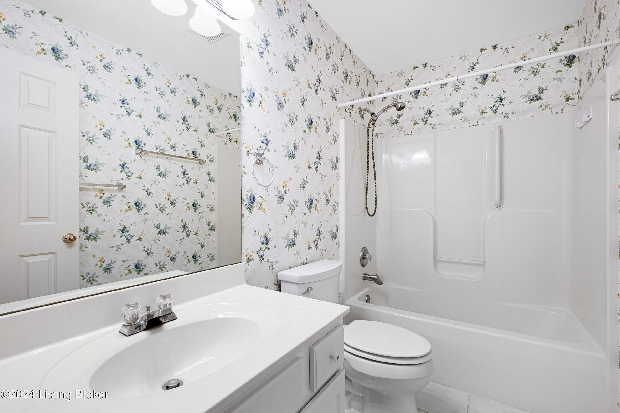 14031 Spring Mill Road Louisville, KY 40245 - Photo 28 of 54 14031springmill_082