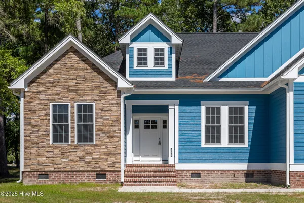$595,000 | 155 Middleton Drive, Hertford, NC 27944