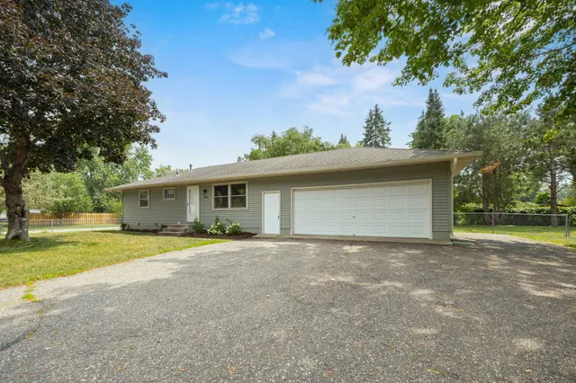 $344,900 | 6656 Gerdine Path, Lakeville, MN 55068