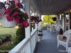 895 North Summers Road Imlay City, MI 48444 - Photo 3 of 25 FRONT COVERED PORCH VIEW