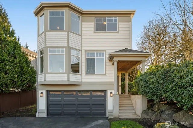 $1,350,000 | 11622 114th Drive Northeast, Kirkland, WA 98034