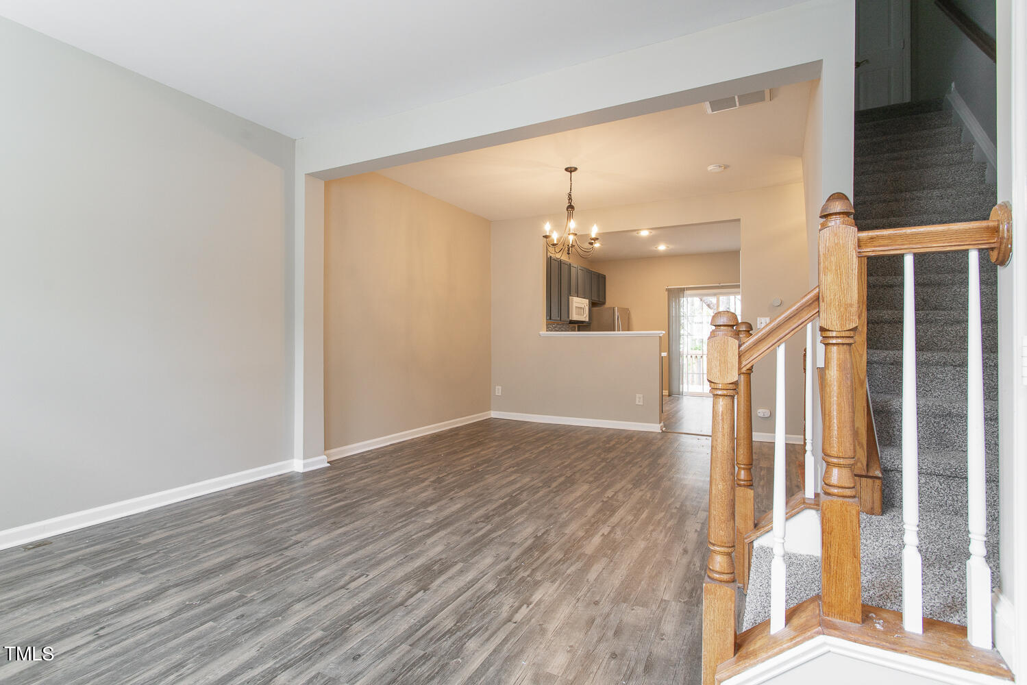 5447 Vista View Court Raleigh, NC 27612 - Photo 4 of 40 5447 vista view_004