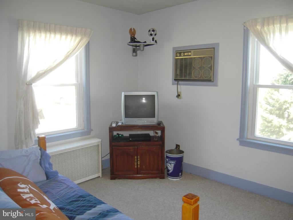 311 Lebanon Road Manheim, PA 17545 - Photo 6 of 15