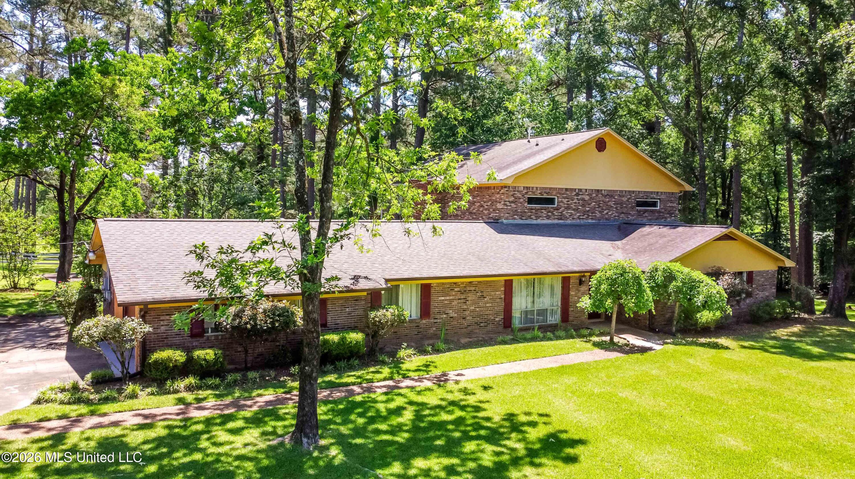 3830 Forest Hill Road Jackson, MS 39212 - Photo 3 of 61 watsonphotography260504115135