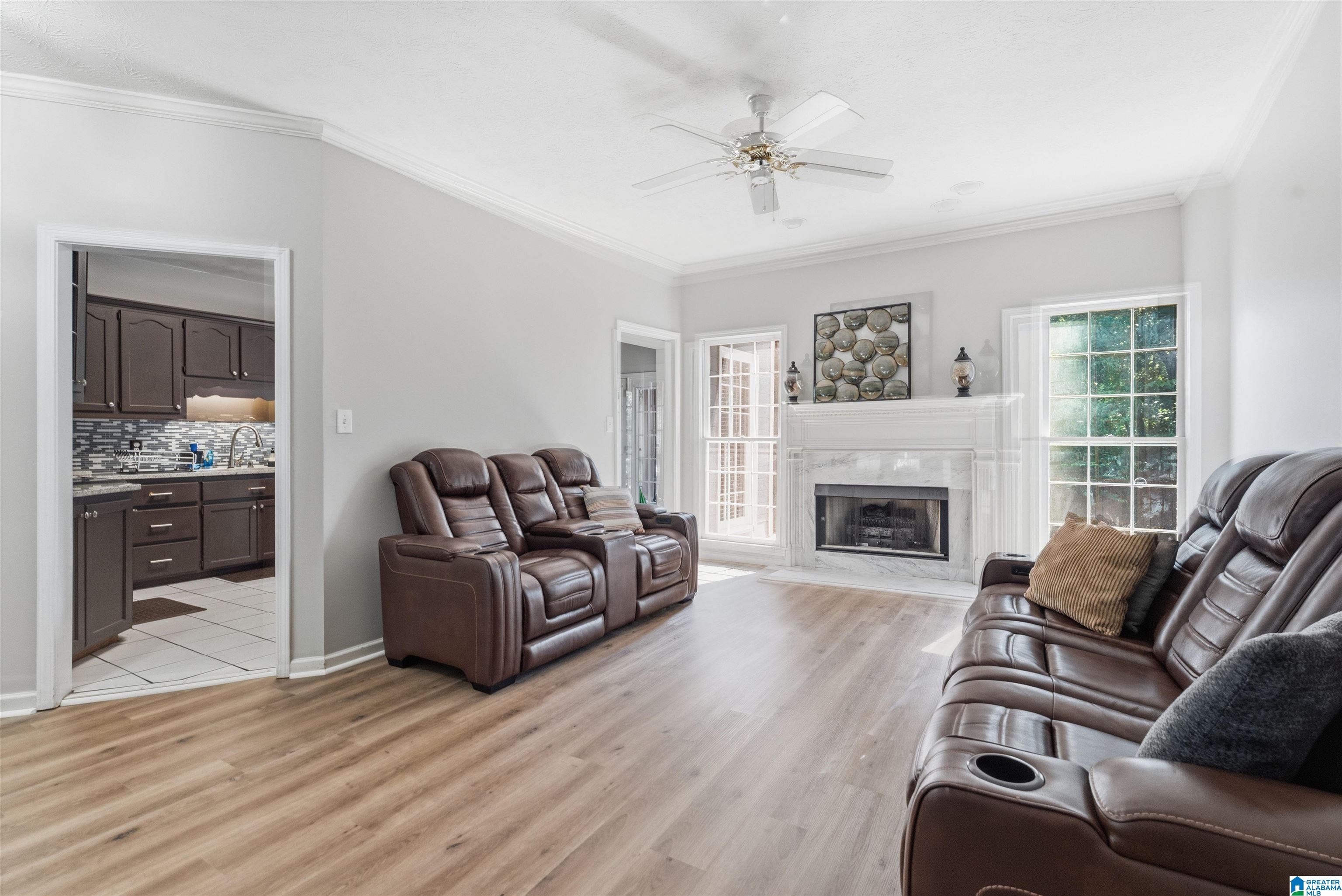120 Kentwood Trail Alabaster, AL 35007 - Photo 7 of 46