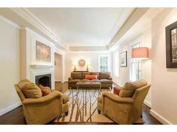 $5,750 | 1916 Greystone Road Northwest, Atlanta, GA 30318