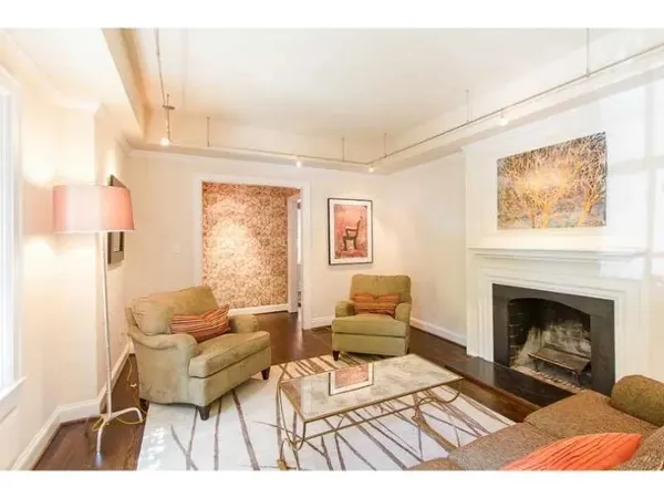 $5,750 | 1916 Greystone Road Northwest, Atlanta, GA 30318