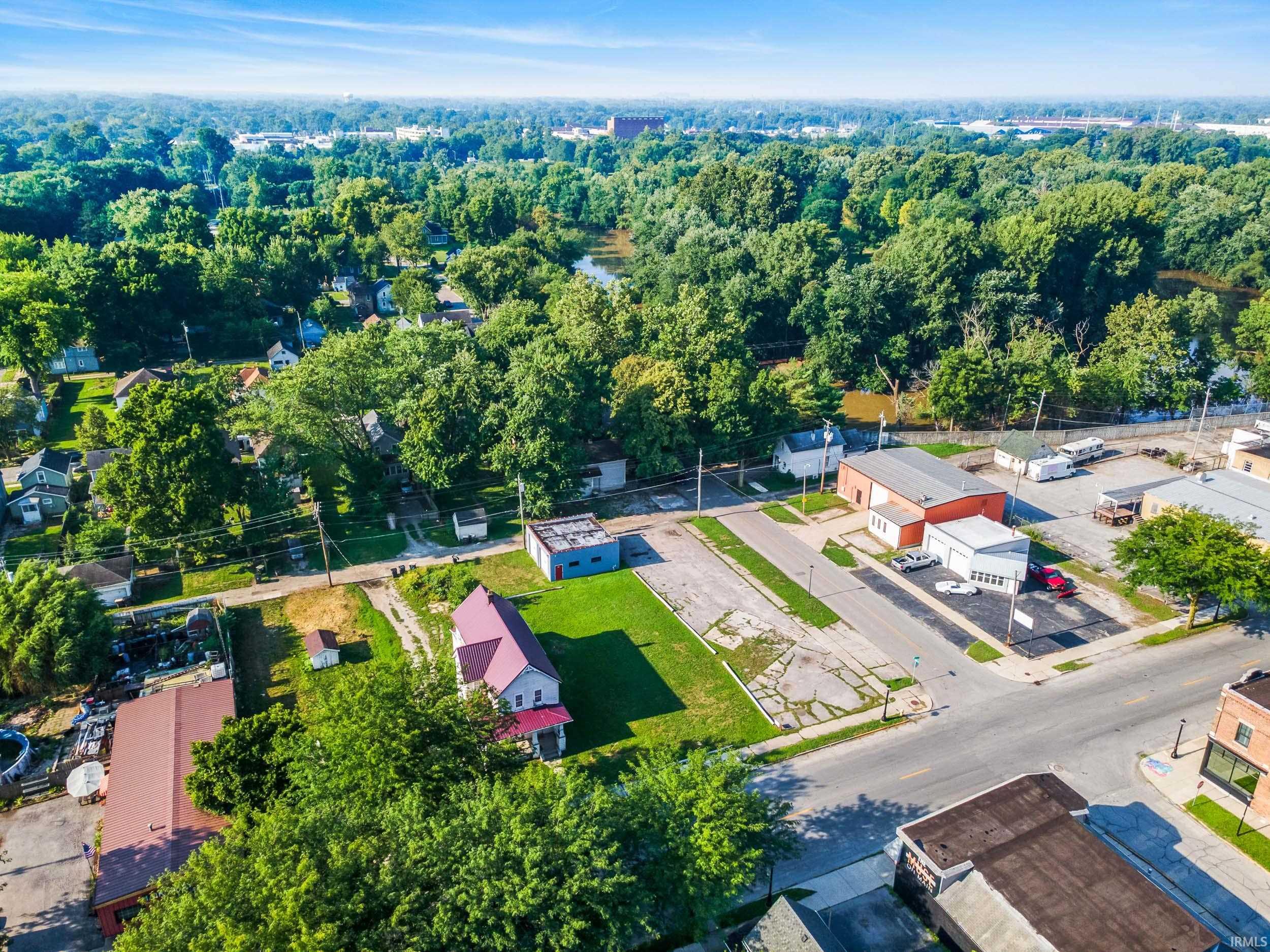 1327 West Main Street Fort Wayne, IN 46808 - Photo 4 of 16