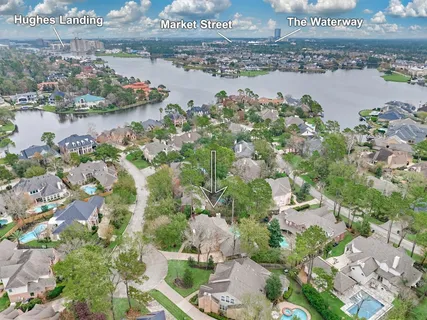 $1,075,000 | 6 Meadow Cove Drive, The Woodlands, TX 77381