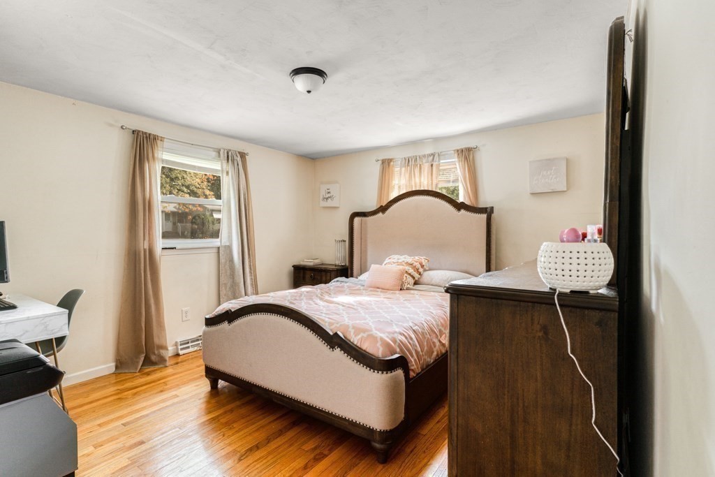 22 Pecousic Street Springfield, MA 01108 - Photo 11 of 18