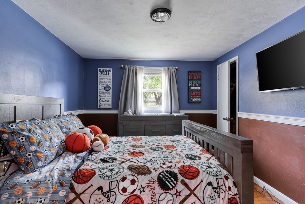 22 Pecousic Street Springfield, MA 01108 - Photo 16 of 18