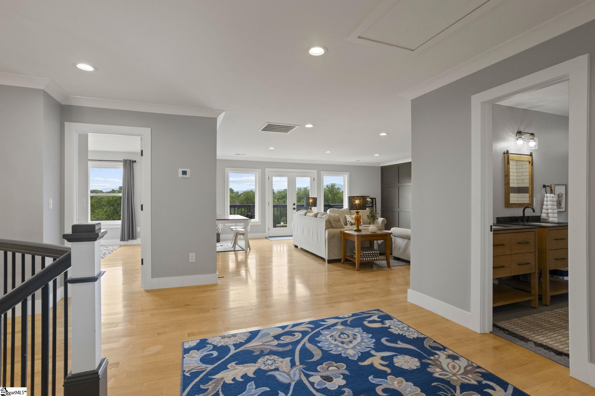 6850 Mountain View Road Taylors, SC 29687 - Photo 33 of 50 Gallery Image 33