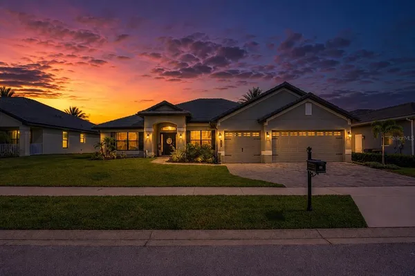 $527,000 | 226 Lake Vista Drive, Auburndale, FL 33823