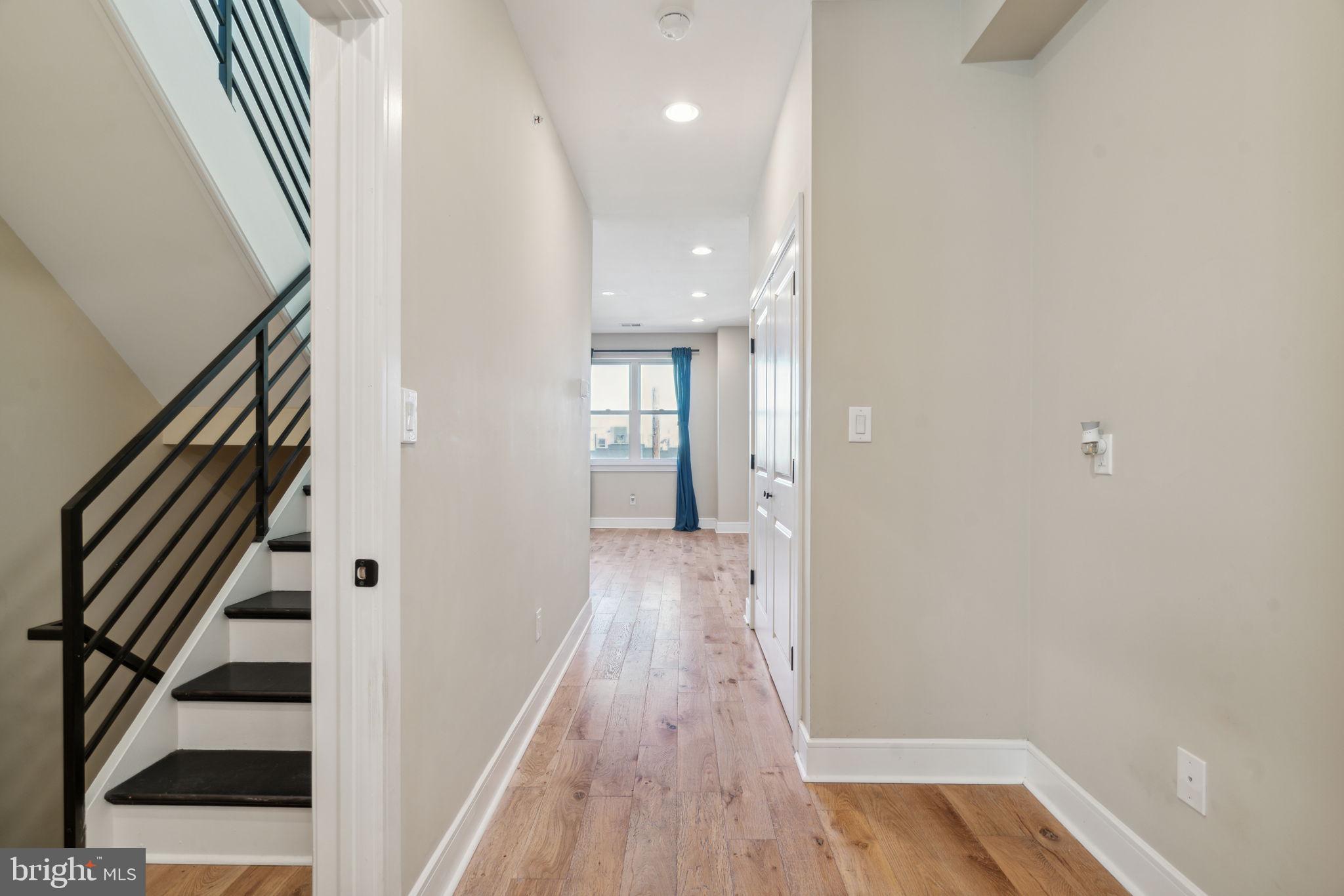 518 Mercy Street Philadelphia, PA 19148 - Photo 23 of 50 Inviting hallway with modern charm.