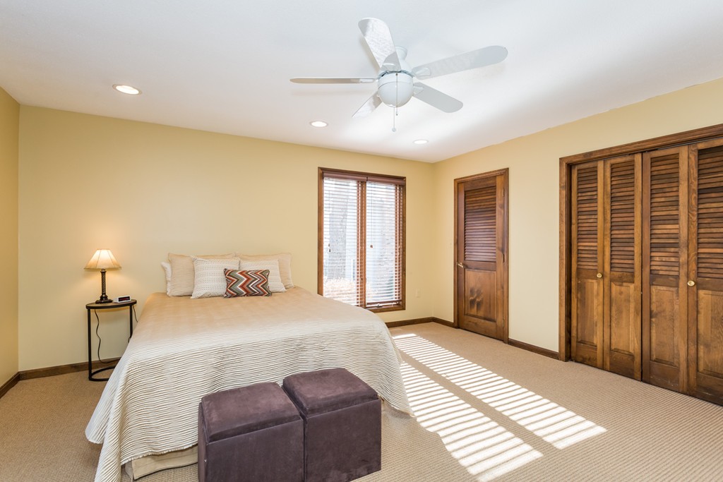 53 Bretton Road West Springfield, MA 01089 - Photo 20 of 30 Gallery Image 20