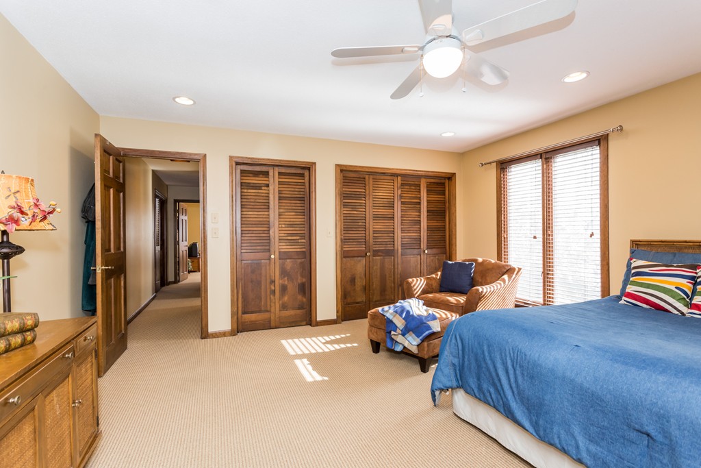 53 Bretton Road West Springfield, MA 01089 - Photo 21 of 30 Gallery Image 21