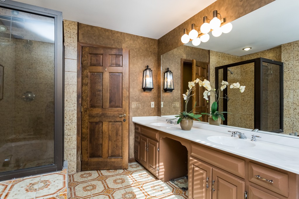 53 Bretton Road West Springfield, MA 01089 - Photo 23 of 30 Gallery Image 23