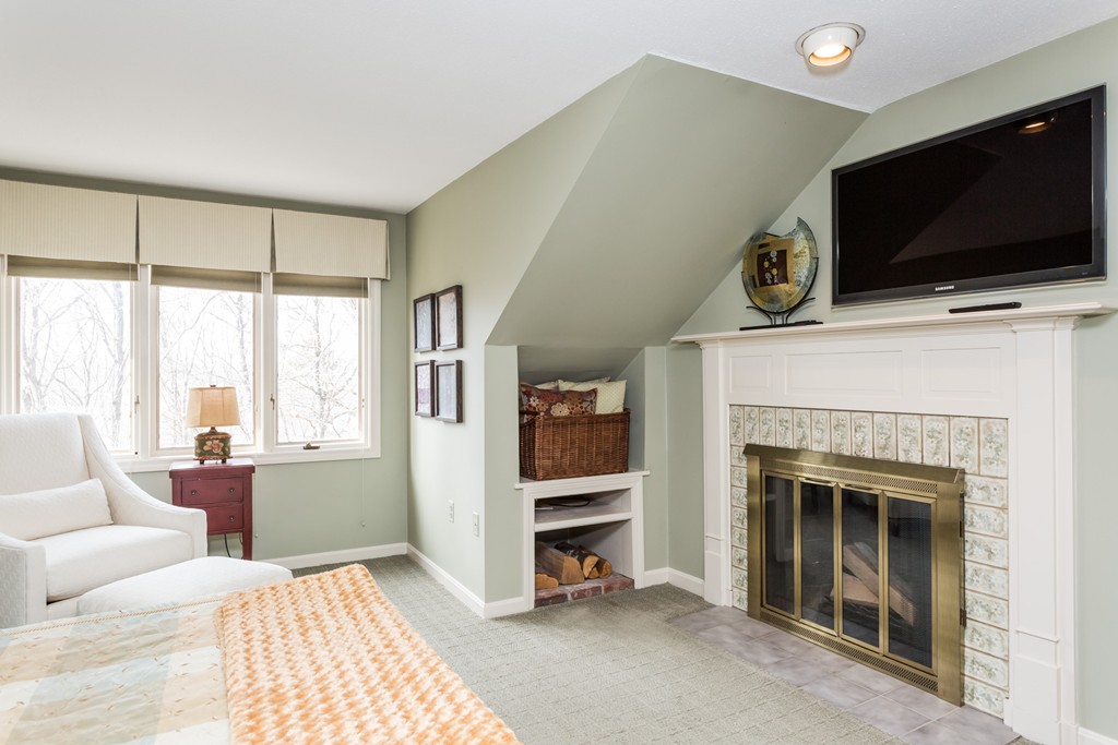 53 Bretton Road West Springfield, MA 01089 - Photo 26 of 30 Gallery Image 26
