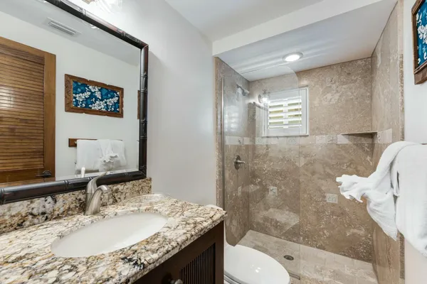 $3,600,000 | 141 Canal Street, Tavernier, FL 33070