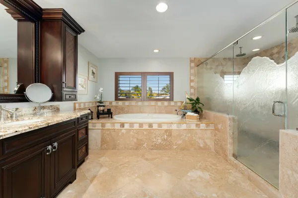 $3,600,000 | 141 Canal Street, Tavernier, FL 33070