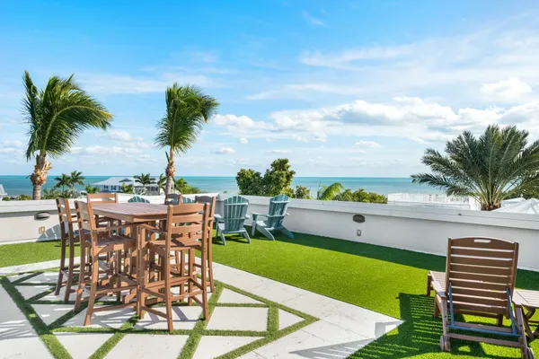 $3,600,000 | 141 Canal Street, Tavernier, FL 33070