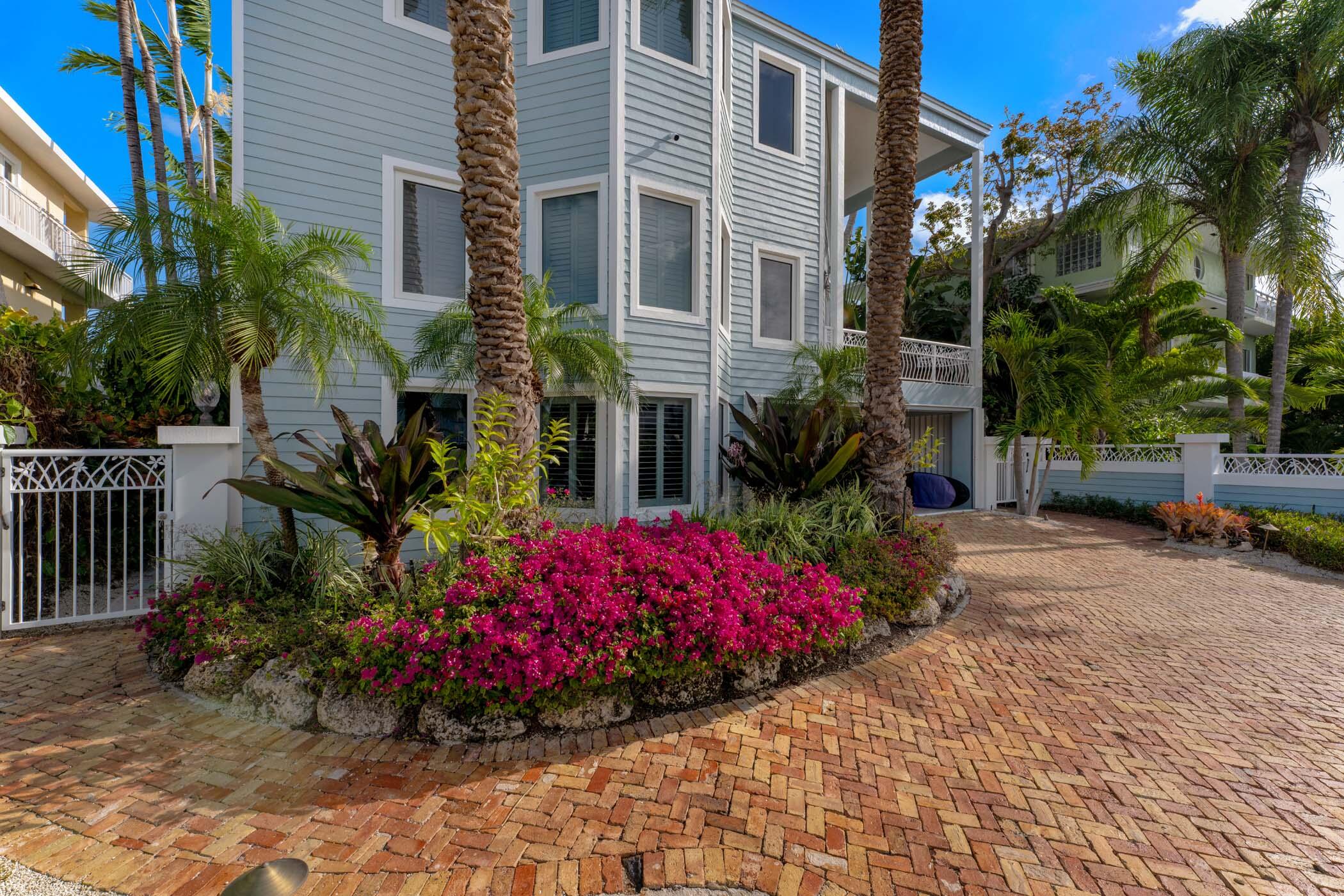 141 Canal Street Tavernier, FL 33070 - Photo 45 of 90 Beautiful Landscaping