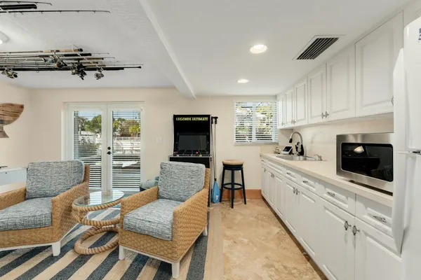 $3,600,000 | 141 Canal Street, Tavernier, FL 33070