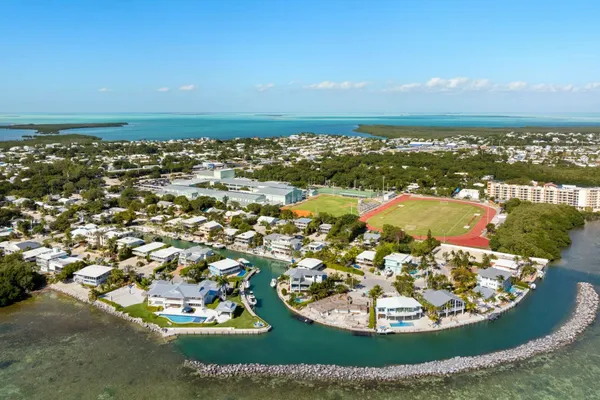 $3,600,000 | 141 Canal Street, Tavernier, FL 33070
