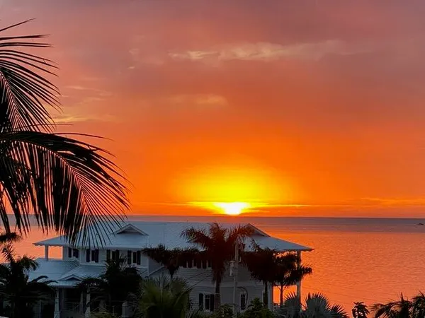 $3,600,000 | 141 Canal Street, Tavernier, FL 33070