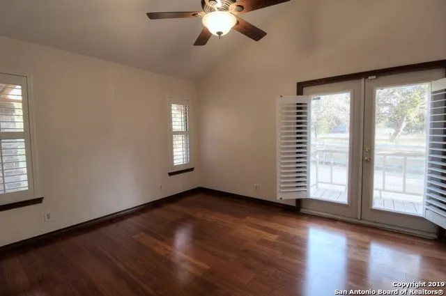 $3,950 | 8430 Dietz Elkhorn Road, Boerne, TX 78015