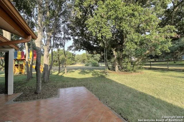 $3,950 | 8430 Dietz Elkhorn Road, Boerne, TX 78015