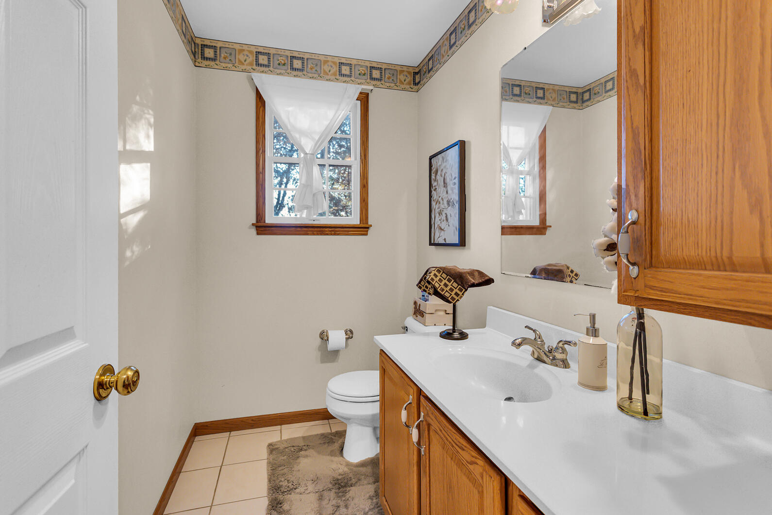 4223 Aspen Way Jackson, MI 49201 - Photo 11 of 28 Half Bath