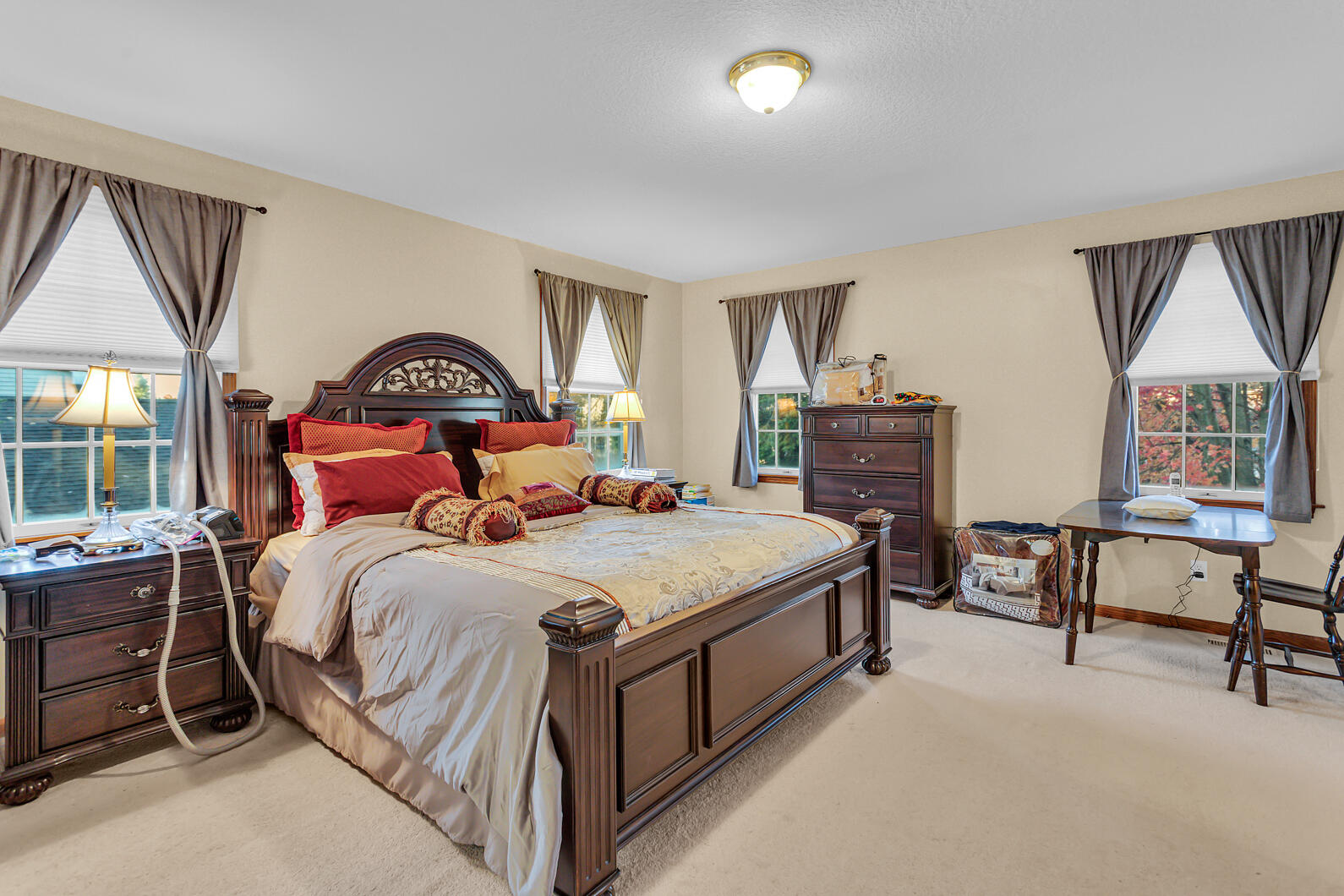 4223 Aspen Way Jackson, MI 49201 - Photo 13 of 28 Master Bedroom