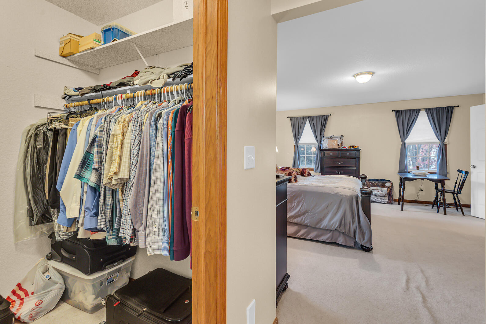 4223 Aspen Way Jackson, MI 49201 - Photo 16 of 28 Master Closet